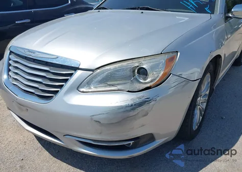 2012 Chrysler 200 Limited из США, поврежденный, VIN 1C3CCBCB3CN197190